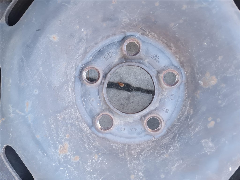  5x100 15" gyári lemezfelni, 195/65 Laufenn nyári gumi pár (25517) 7. kép