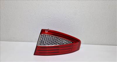 Ford Mondeo Mk4 jobb hátsó külső lámpa 7s7113404a