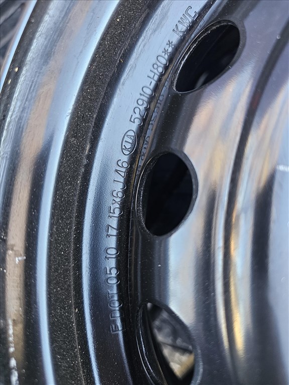  4x100 lyukosztású 6JJ 15" új (gyári felni) lemezfelni KIA SUZUKI TOYOTA 3. kép