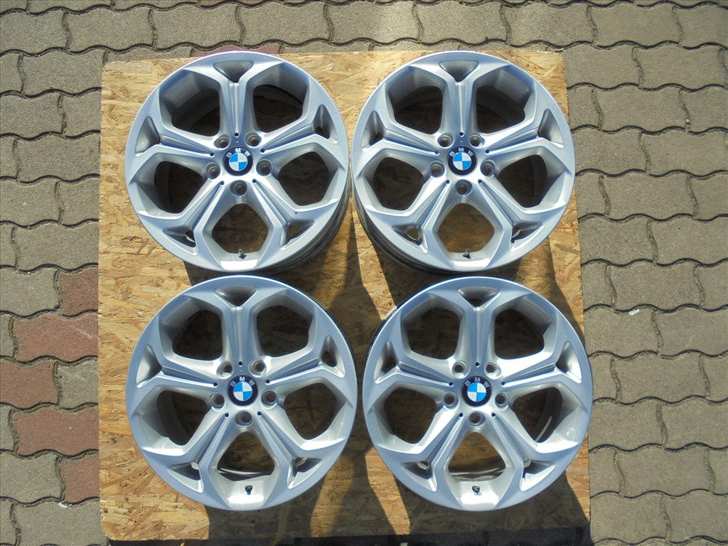 18-as újszerű BMW gyári alufelni eladó 1. kép