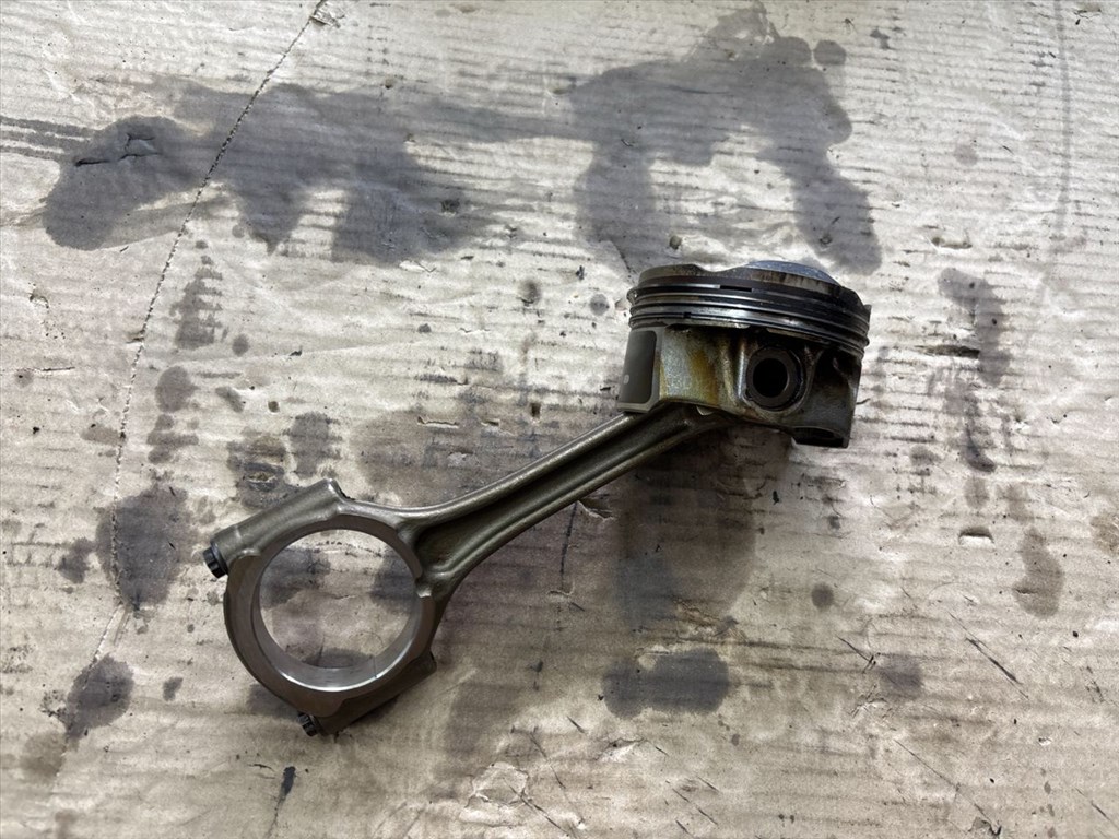 Opel Crossland X 1.2 Turbo (110 Hp) Dugattyú és Hajtókar 9990 , 9807260380-b12xhl 1. kép