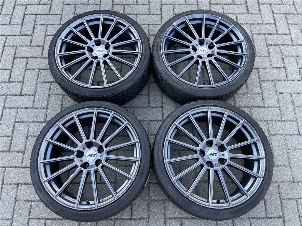 TESLA Model 3 20” AEZ Steam Graphite matt téli alufelni szett ELADó! 1. kép