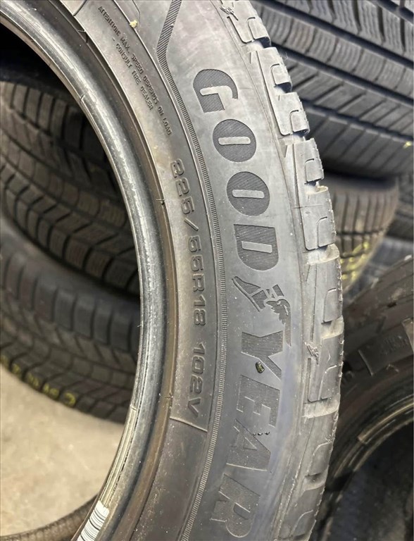  225/5518" Goodyear téli gumi 225/55R18, 225/55 R18 , 4db 4. kép