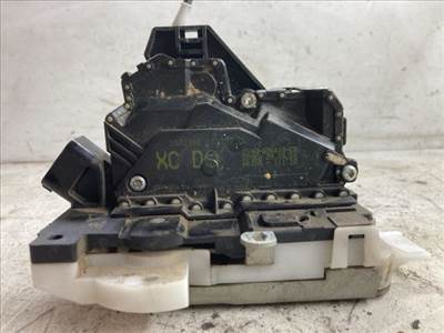 FORD MONDEO III Bal hátsó Ajtózár