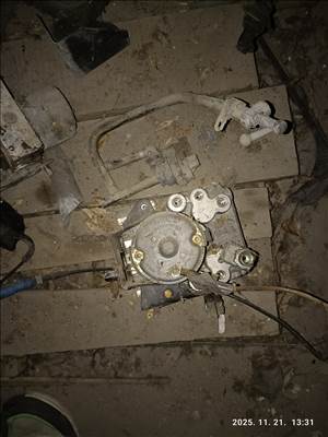 BMW E39 abs kocka abs tömb 520 i