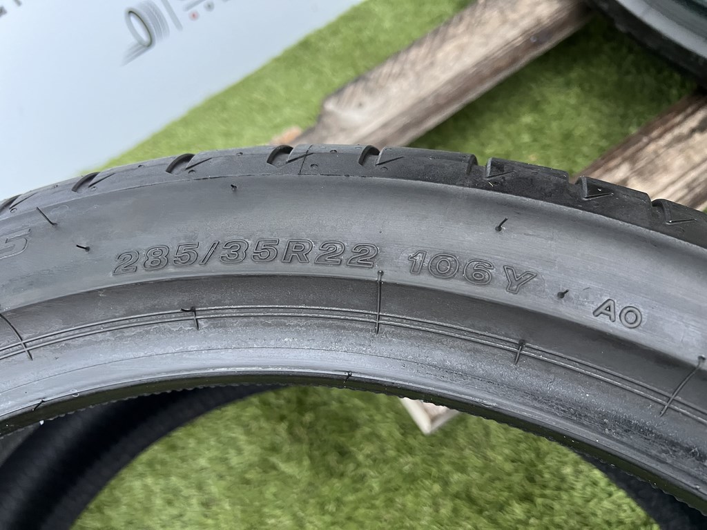 285/35 R22 Bridgestone Turanza T005 nyári gumi 5-6mm 5. kép
