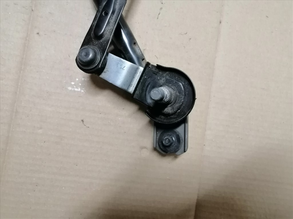 SsangYong Musso Első ablaktörlő szerkezet  3. kép