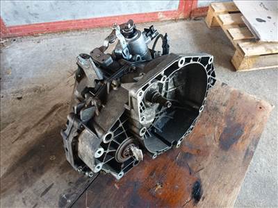 Opel Astra J 2.0 CDTI Váltó F40 5331 , 