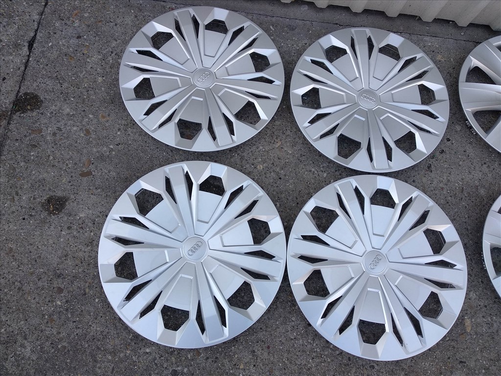 17-es ÚJ! Gyári Audi dísztárcsa 35000ft a 4db/10/ 3. kép