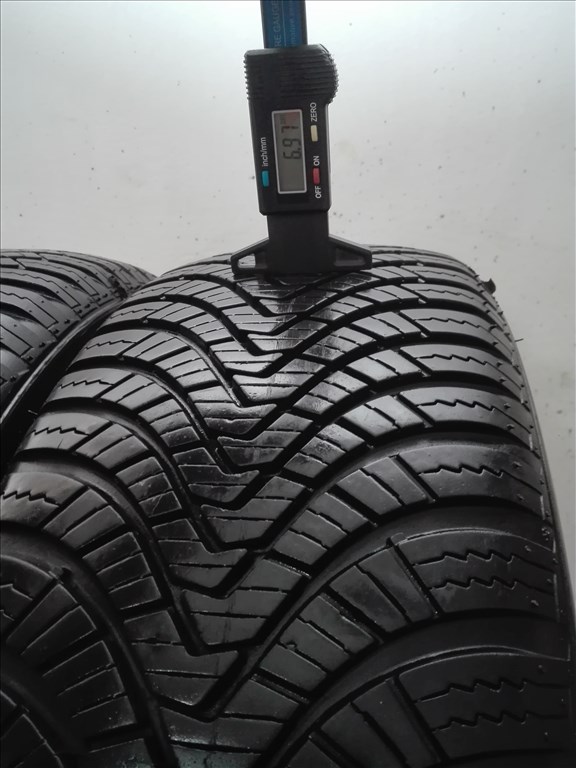 195/65R15 Laufenn négyévszakos gumi 2db 195/65 r15 3. kép