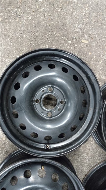  4x100 lyukosztású 5,5JJ 15" használt (gyári felni) lemezfelni 5. kép