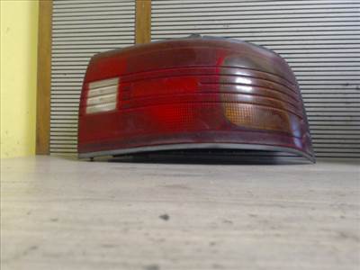 MAZDA 323 -94 Bal hátsó lámpa