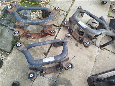 Bmw e46 hátsó bölcső eladó 