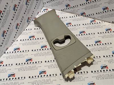 BMW E60 E61 sedan touring jobb szürke B oszloptakaró oszlop takaró