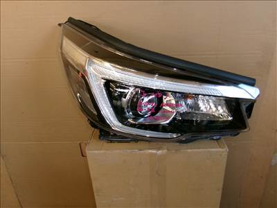 SUBARU FORESTER jobb első LED fényszóró 2020-2022