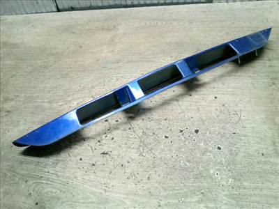 MAZDA MPV 99-05 Csomagtér ajtó díszléc