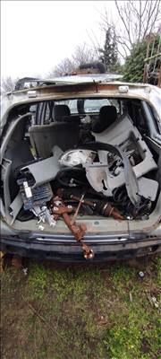 Hyundai Santa Fé (SM) Hátsó lökhárító merevítő 