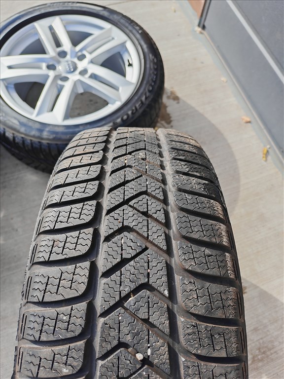  17" 5x112 Audi gyári alufelni szett téligumikkal! 6. kép