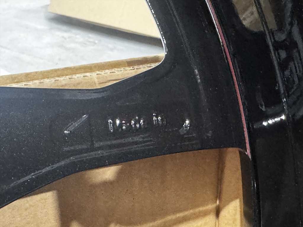 R20 Original mercedes 9J ET28 - A257 401 2200 / A2574012200 1db felni alufelni 2. kép