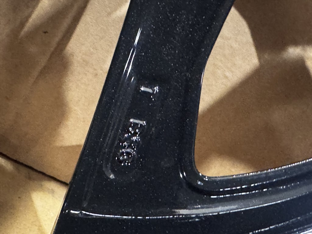 R20 Original mercedes 9J ET28 - A257 401 2200 / A2574012200 1db felni alufelni 4. kép