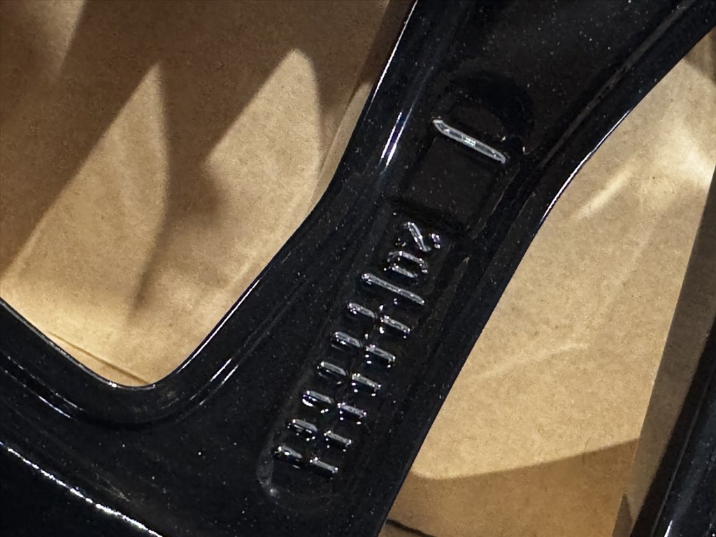 R20 Original mercedes 9J ET28 - A257 401 2200 / A2574012200 1db felni alufelni 5. kép