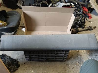 Renault Trafic II Passenger L1H1 2.0 dCi 115 Jobb toló ajtó díszlécs 8200036075