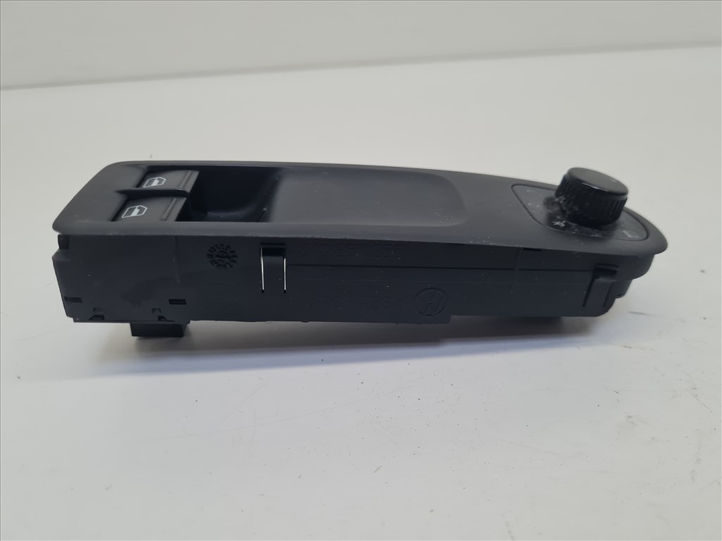 Volkswagen Golf VI bal első ablakemelő kapcsoló 3 ajtóshoz (26859) 5k0867255 3. kép