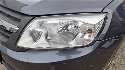 Lada Granta Fényszóró