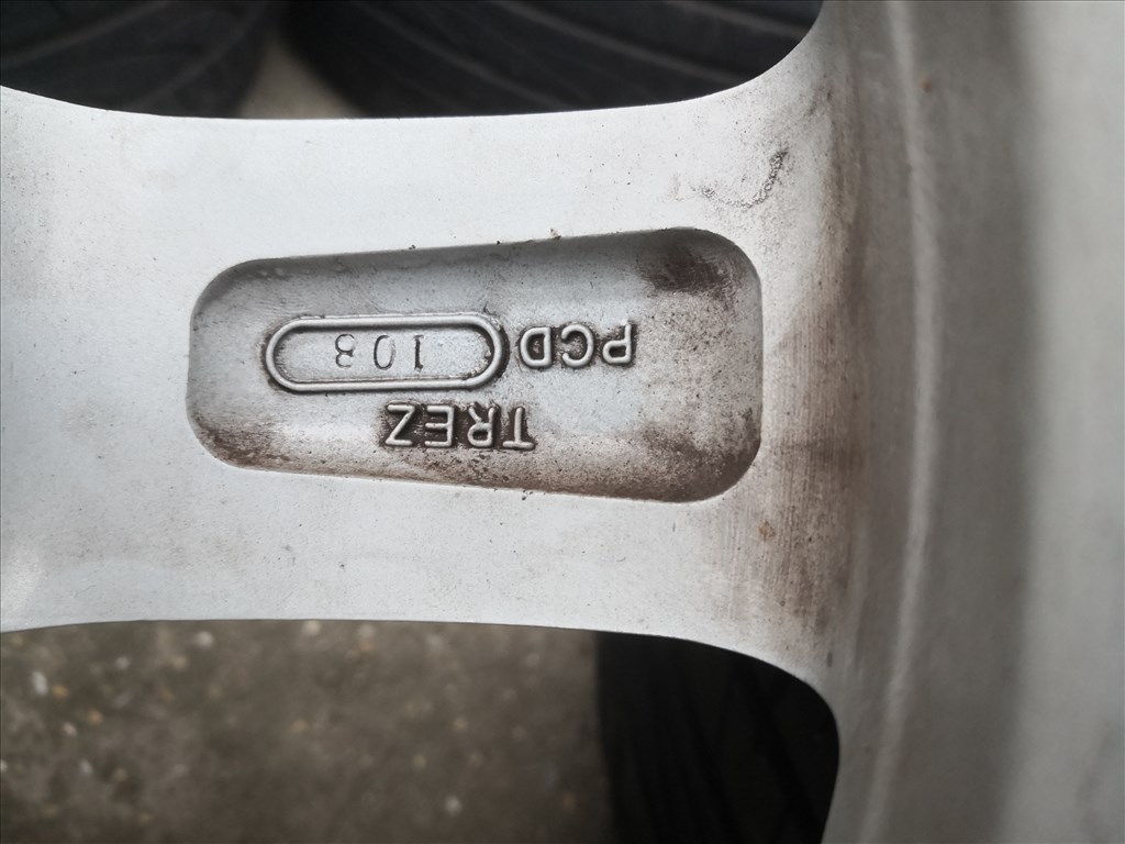 Ford , Audi 80 15-ös alukerék 6. kép