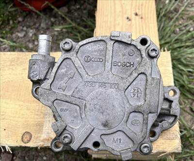 Audi A4 (B8 - 8K), Audi A5 (B8 - 8T), Volkswagen Passat B7 2.0 crtdi, 1.6 crtdi vákuumpumpa 03l145100 03L145100