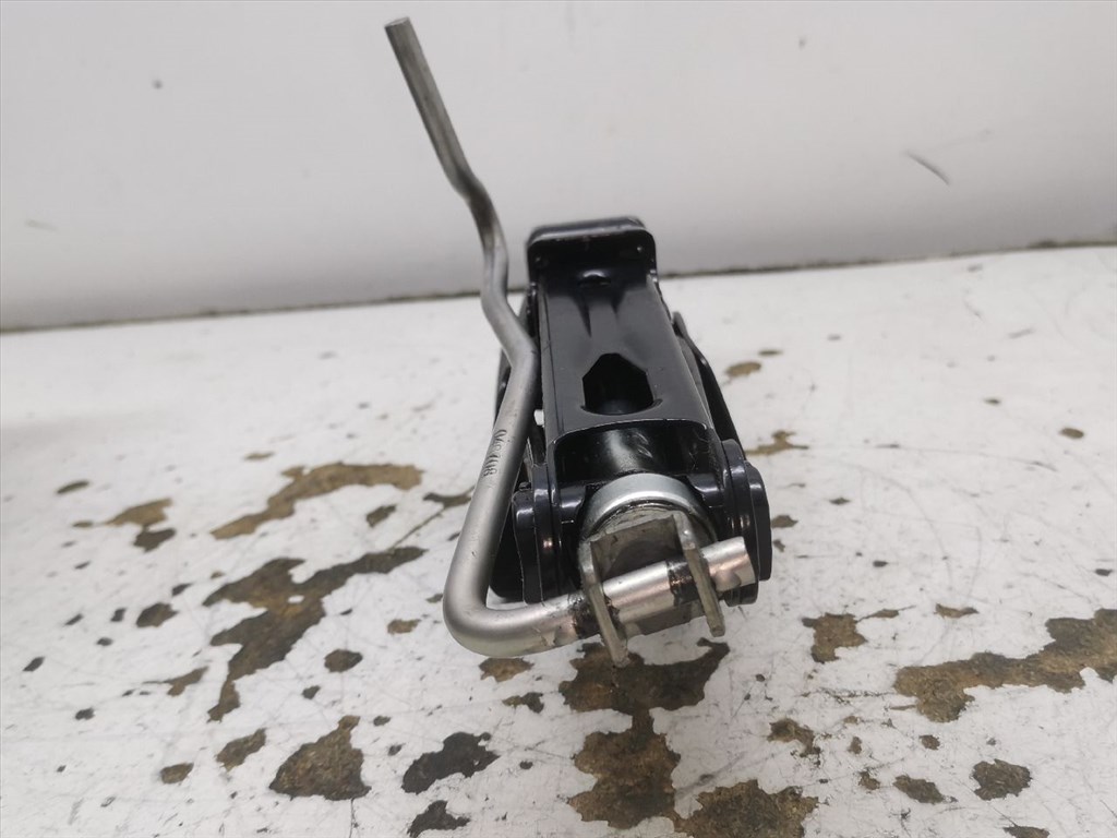 PEUGEOT 407 (6D_) 2.0 HDi 135 Emelő #42973# 9681838080 10. kép