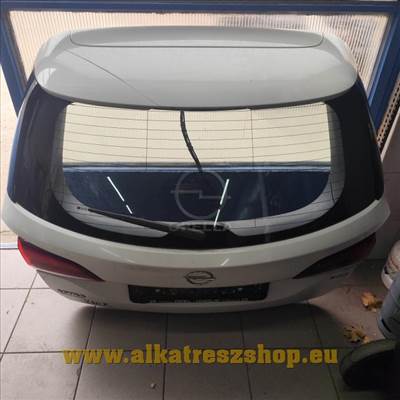 Opel Astra K komplett csomagtérajtó faceliftes, tolató kamerával. Y40R