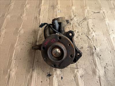 Opel Crossland X 1.2 (110 Hp) Jobb első Csonkállvány Kerékagy 8730 