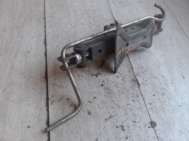 SUZUKI SWIFT 96-05 Autóemelő 1. kép