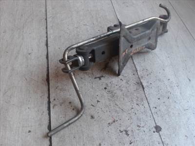 SUZUKI SWIFT 96-05 Autóemelő