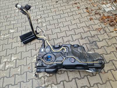 Volkswagen Golf VII 5A tank fix hidas, benzines (25818)