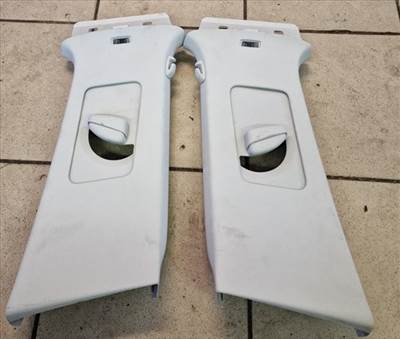 Volkswagen Tiguan B oszlop takaró műanyag