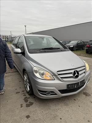 Mercedes B 180CDI OM640 automata bontott alkatrészei
