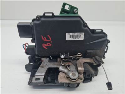 Volkswagen Bora bal első ajtózár 3B1 837 015 Q (27774)