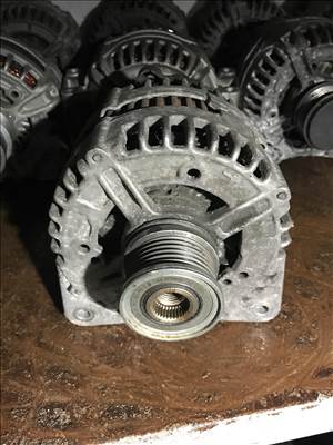 Volkswagen Passat B6 3,2 V6 FSI * generátor 03g903023f