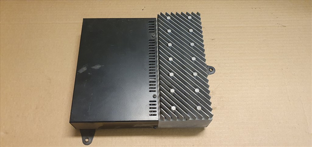 BMW 5-ös sorozat, BMW 7-es sorozat, BMW 3-as sorozat Bmw e39 e46 gyári erősítő  8361785 1. kép