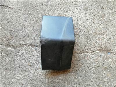 SsangYong Musso Jobb első Küszöb burkolat  7925036000