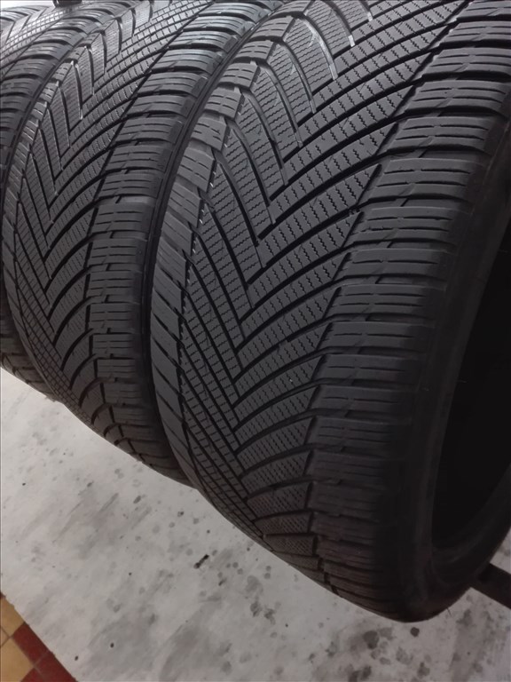 255/35R19 Imperial négyévszakos gumi garnitúra 255/35 r19 3. kép