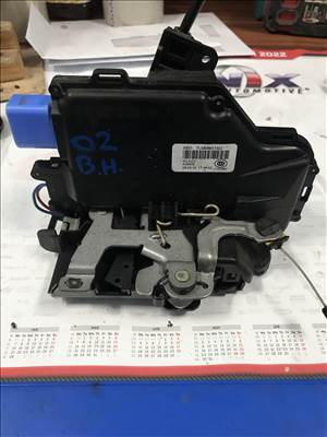 Skoda Octavia II bal hátsó zár 7l0839015d