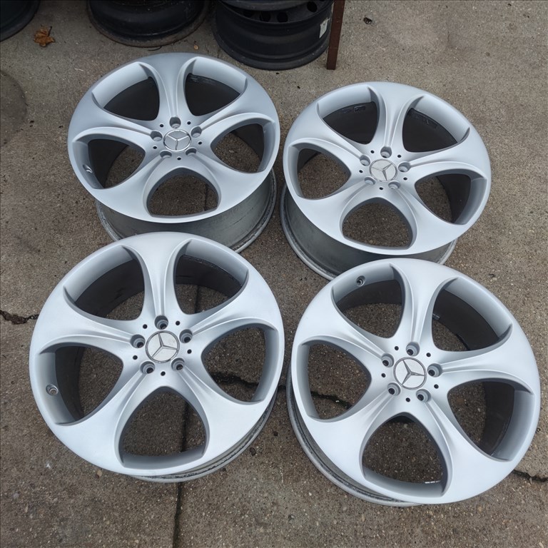 5x112 20 Gyári Merci alufelni 158000ft a 4db/22/ 5. kép