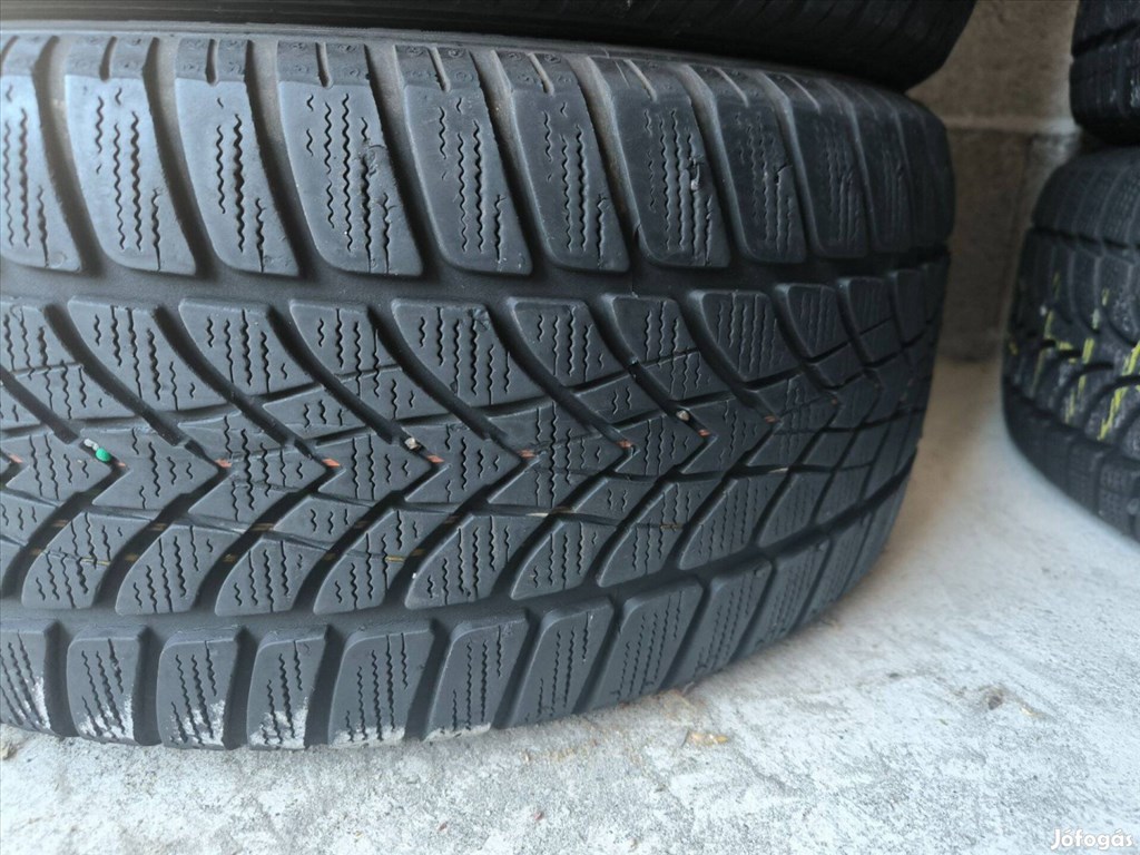  225/4517" használt Dunlop téli gumi gumi 6. kép