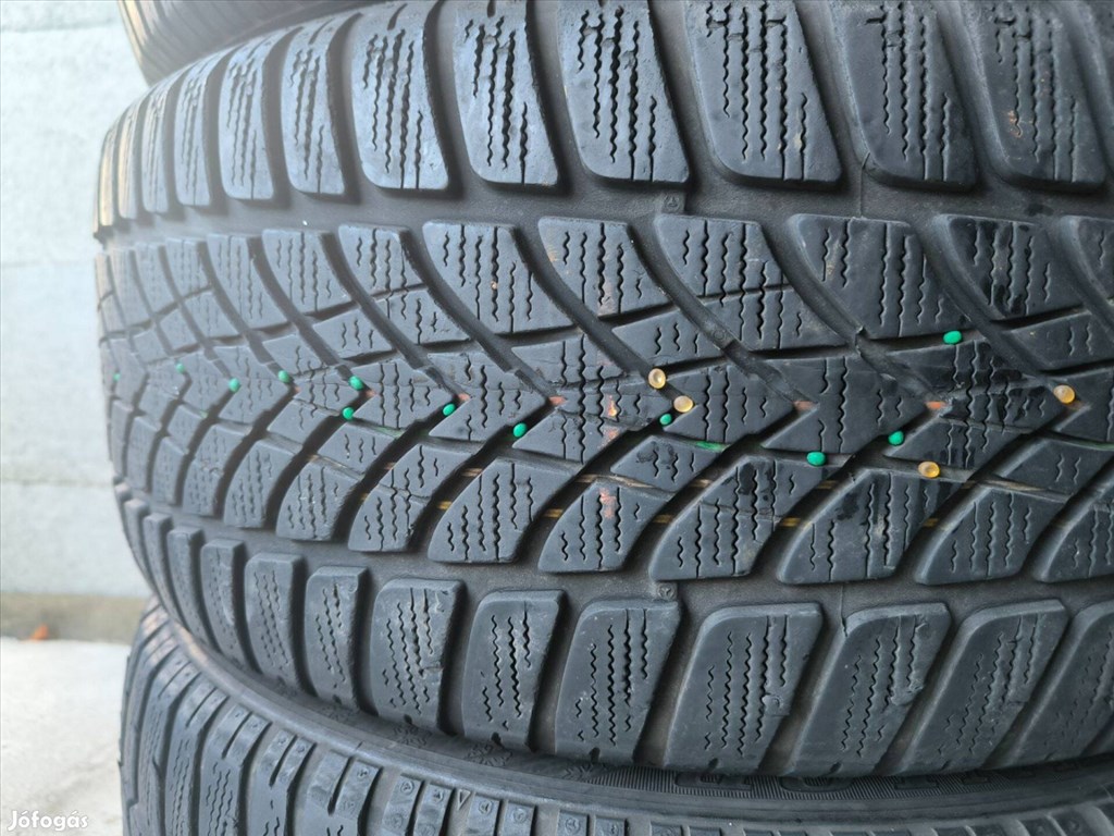  225/4517" használt Dunlop téli gumi gumi 9. kép