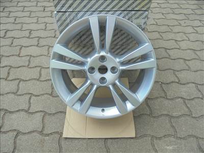 Új 17-es Fiat gyári Alufelni dobozában eladó