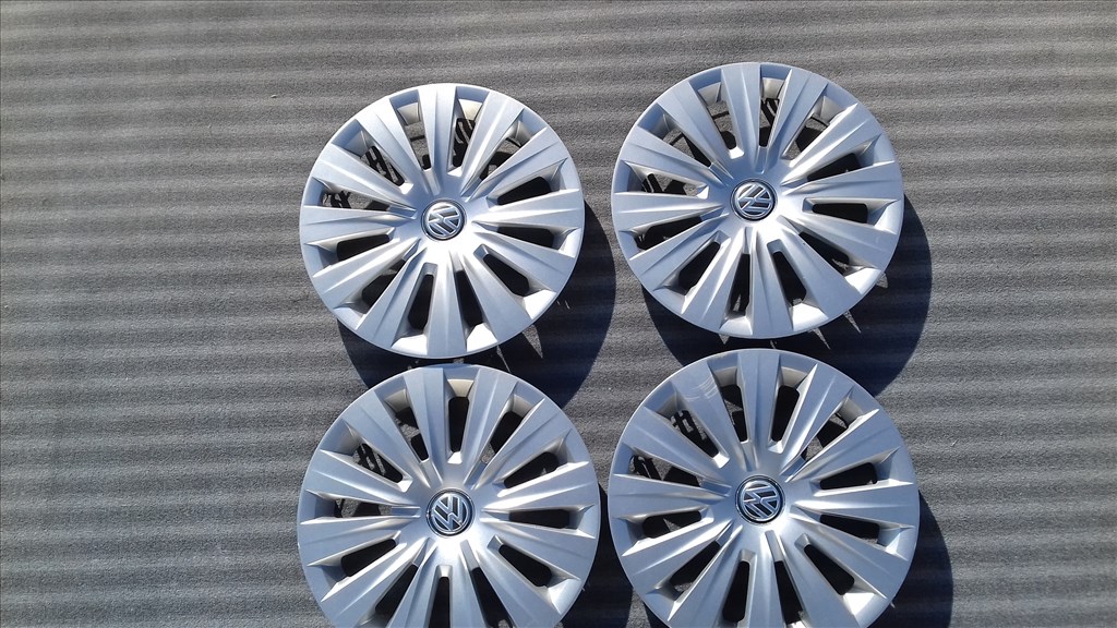 15 colos gyári Vw dísztárcsa garnitúra 1. kép