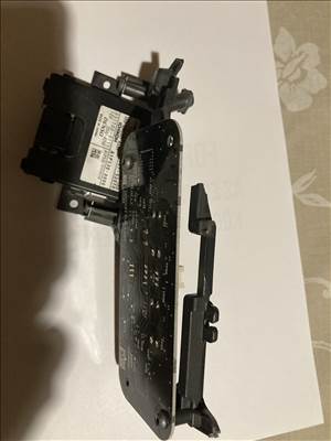 Toyota Auris fényszóró elektronika 85967-52070)